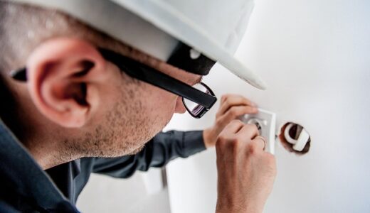 socket holder