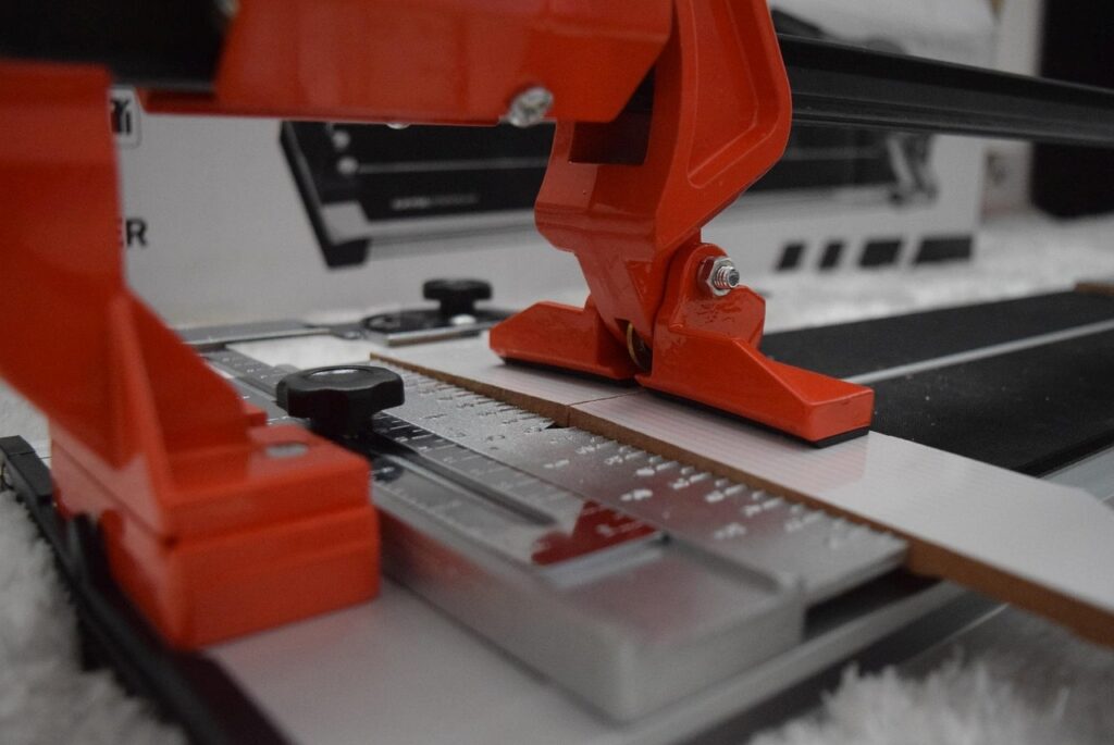 cutter, ceramic lining, tools, workshop, tiles, ceramic tiles, workshop, workshop, workshop, workshop, workshop, ceramic tiles, ceramic tiles