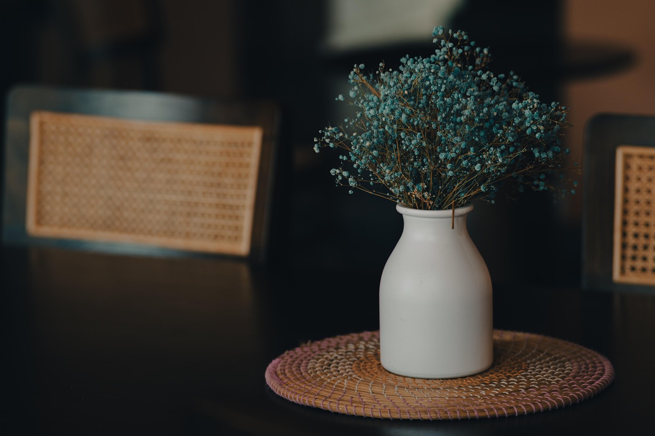 dried flowers, desktop, decorate, indoor decorations, vase, still life