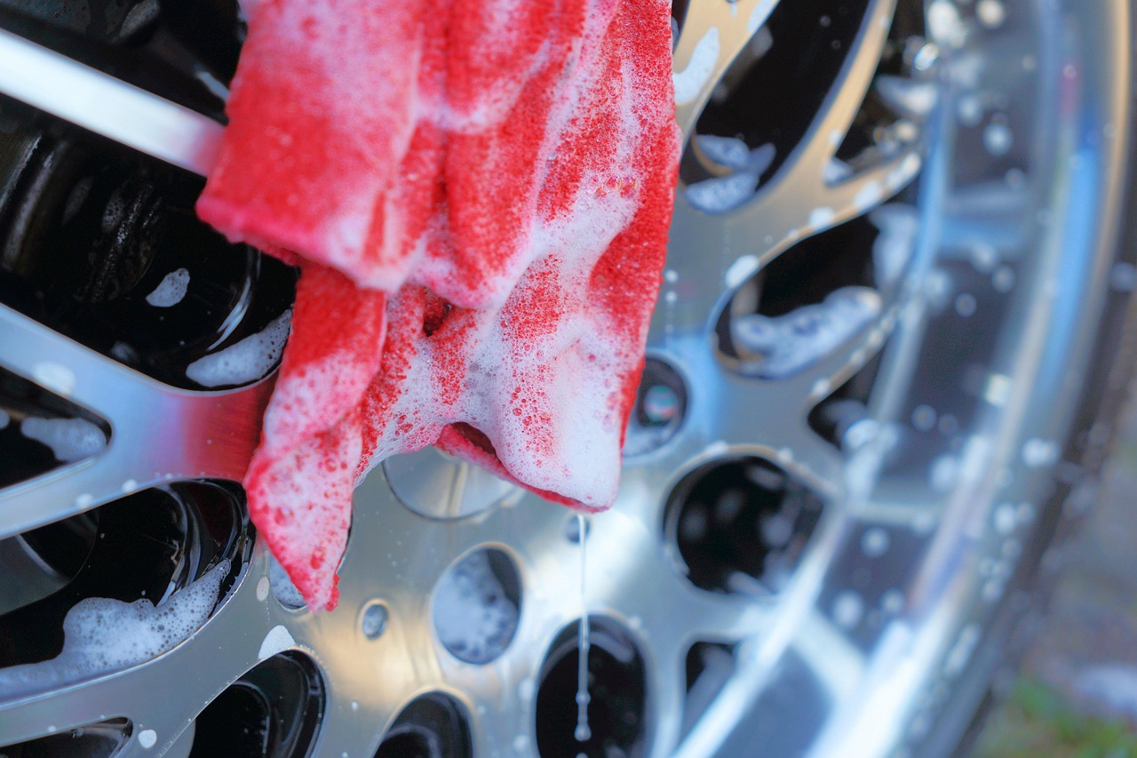 car care, cleaning, automobile, nature, service, rim, clean, to wash, water, vehicle, to clean, car wallpapers, sponge, tire service, car