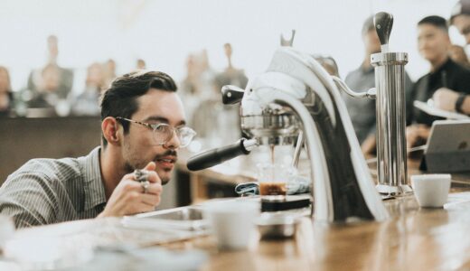 coffee, maker, machine, hot, drink, brewed, espresso, table, people, man, guy, barista, coffeehouse, barista, barista, barista, barista, barista