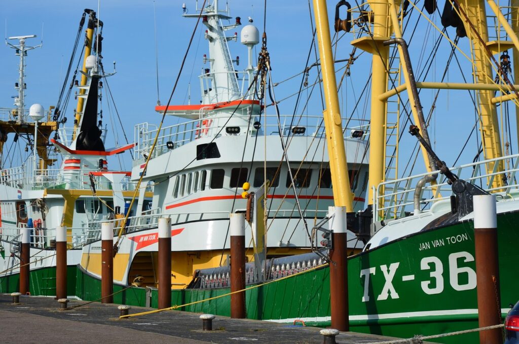 fishing cutter, port, ship, crab cutter